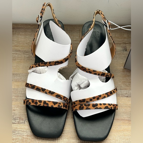 GAP Strappy Block Heel Sandals Size 10 NWT - Picture 7 of 10